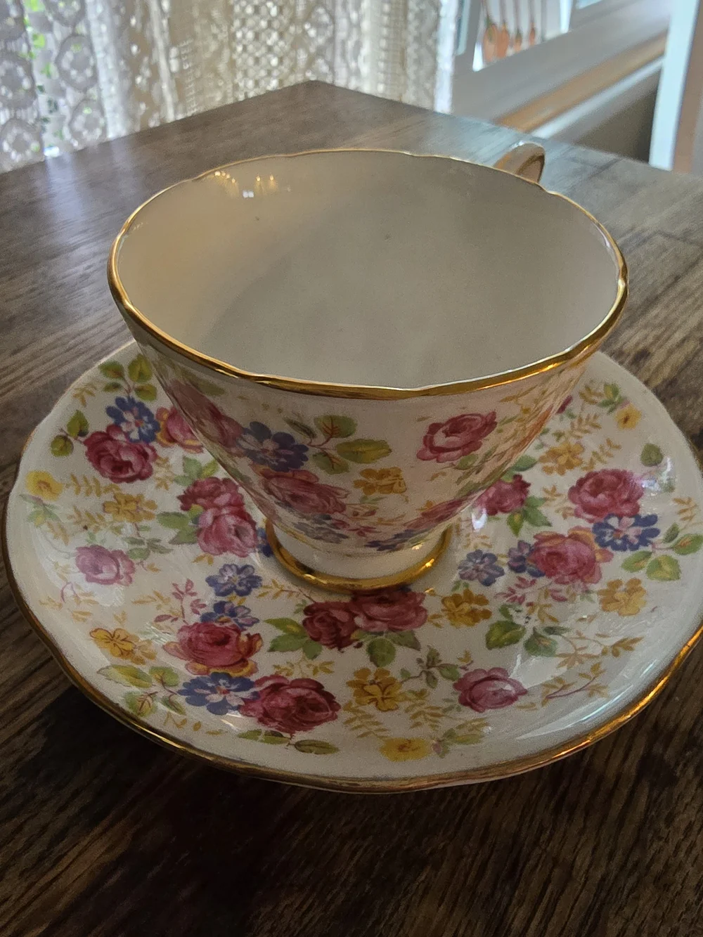 Vintage June Roses Floral Bone China Porcelain Teacup & Saucer Set - Pink Floral